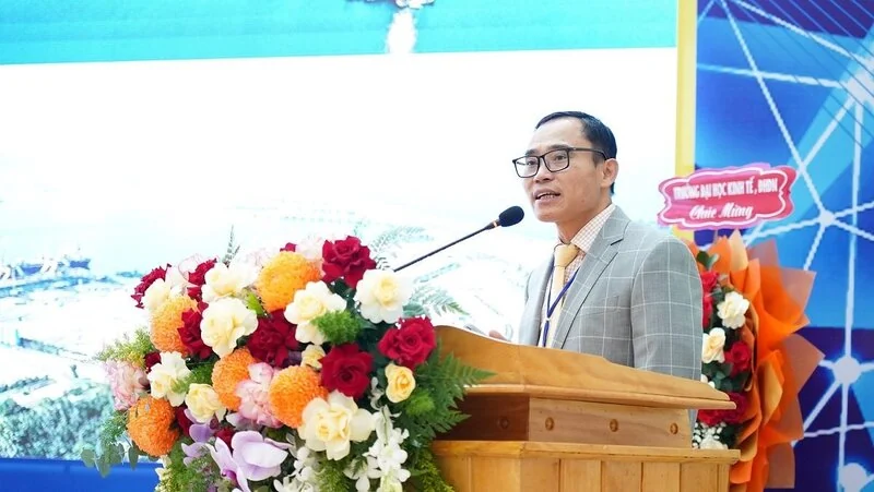 PGS.TS Lưu Thế Anh